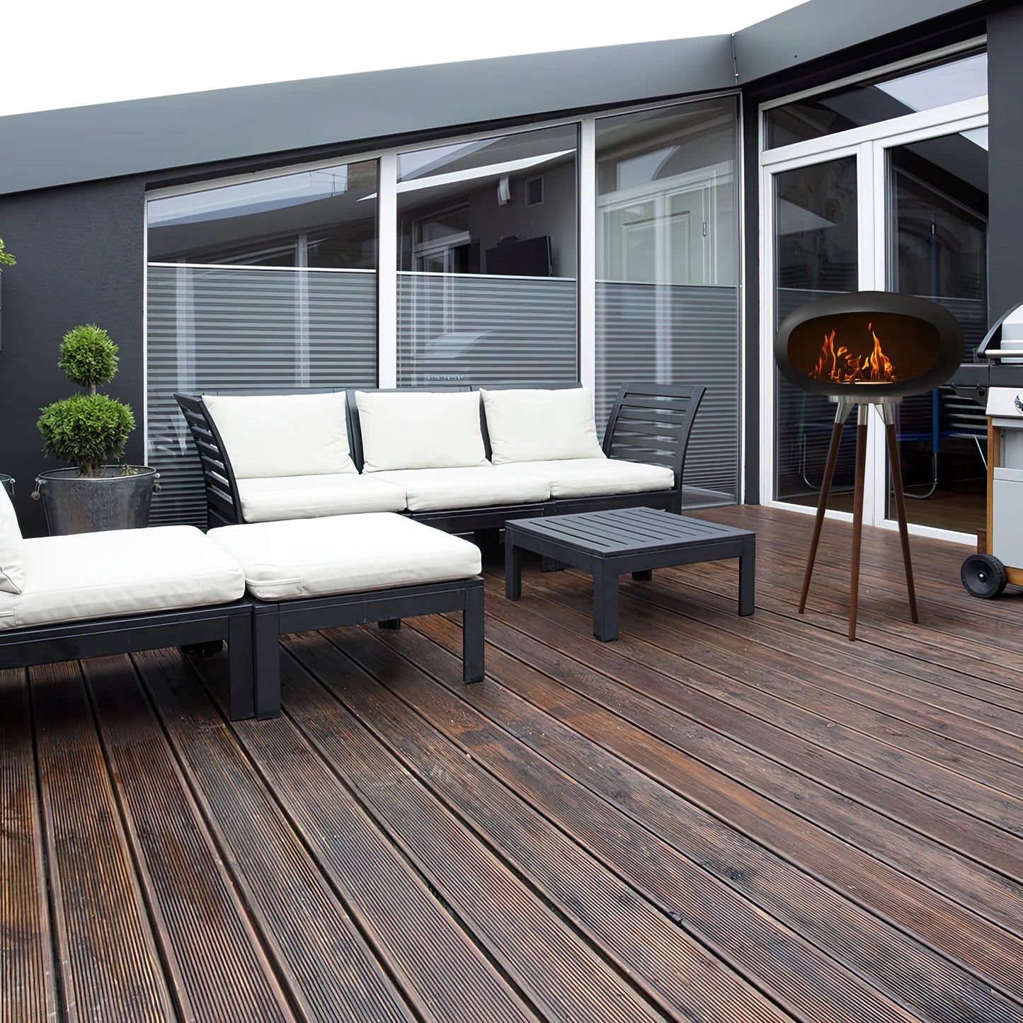 Tripod Ethanol Fireplace for Indoor and Outdoor Use